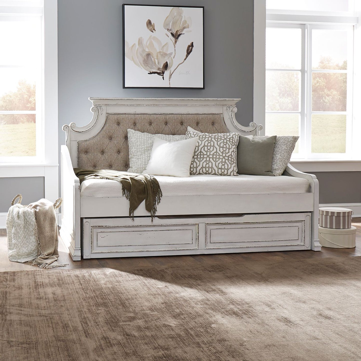 Magnolia Manor Twin Daybed With Optional Trundle