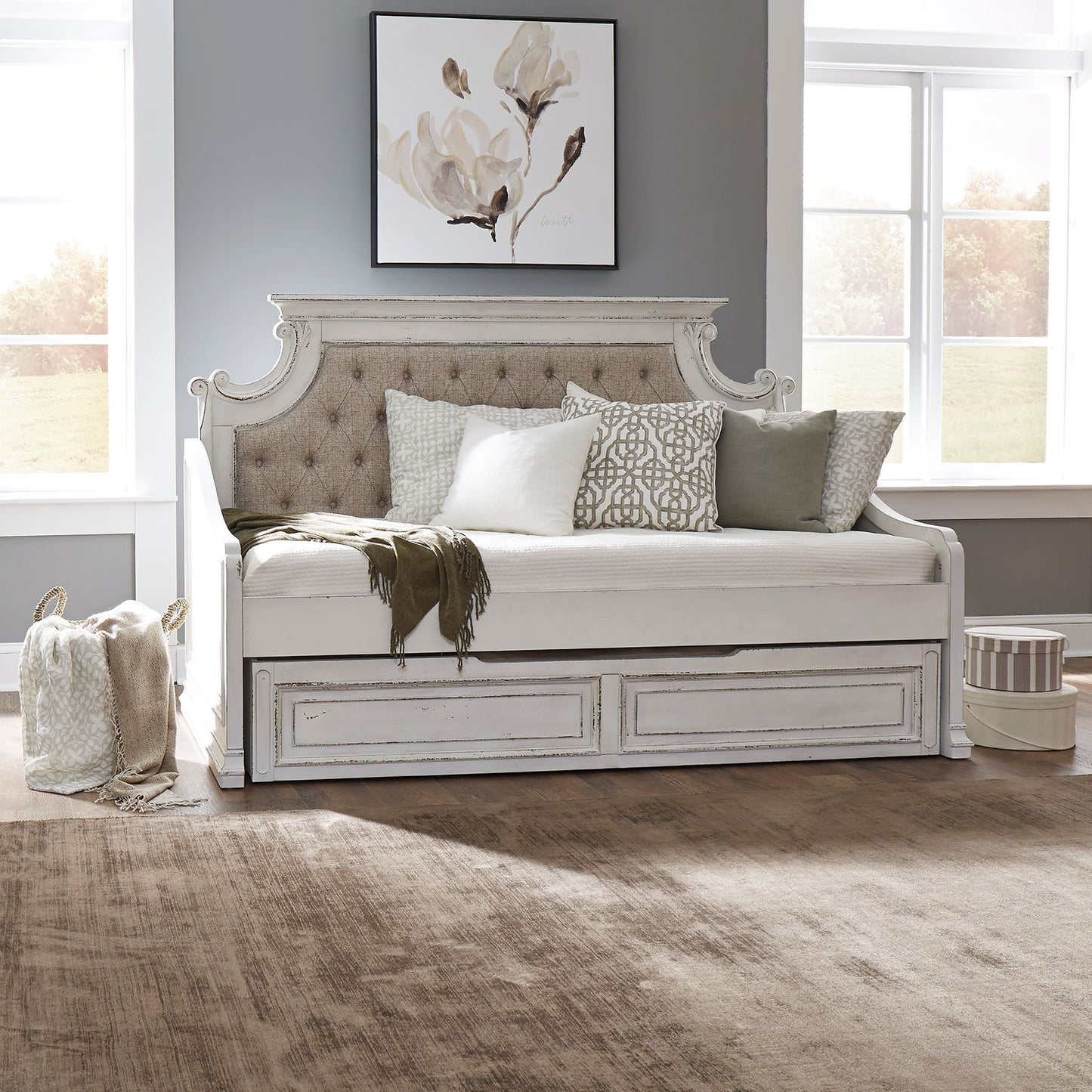 Magnolia Manor Twin Daybed With Optional Trundle