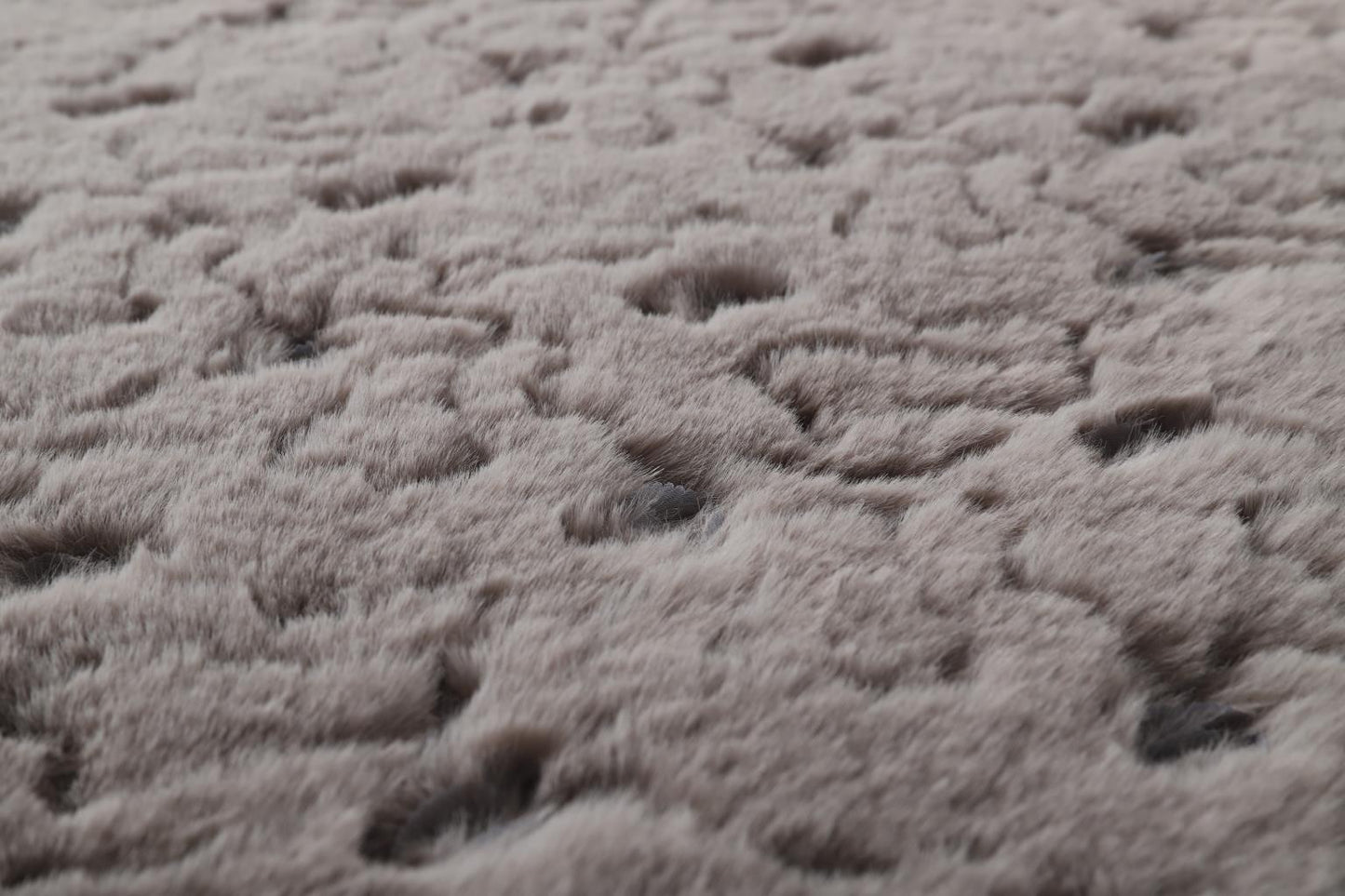 AMORE RUG GRAY (GRAY)