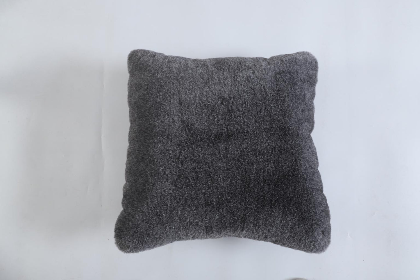 Emma Pillow (EMP03)
