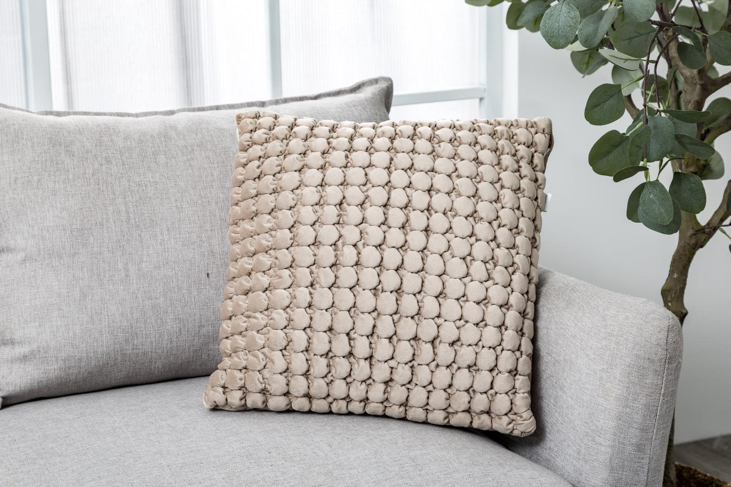 Thalasa Pillow (PO24)