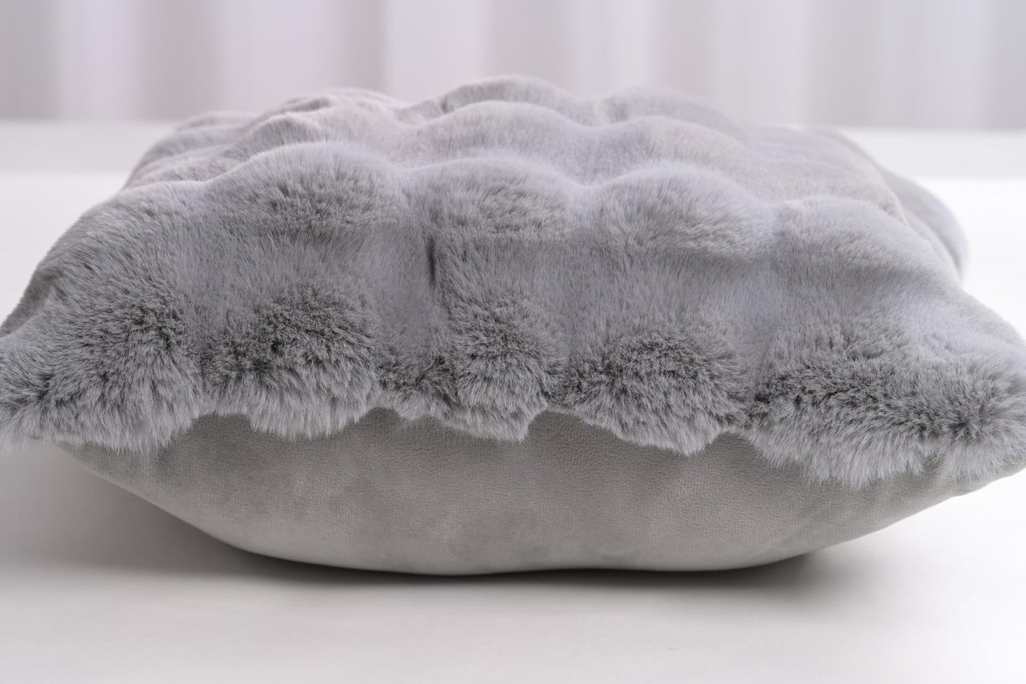 Valencia Pillow (VF01P)