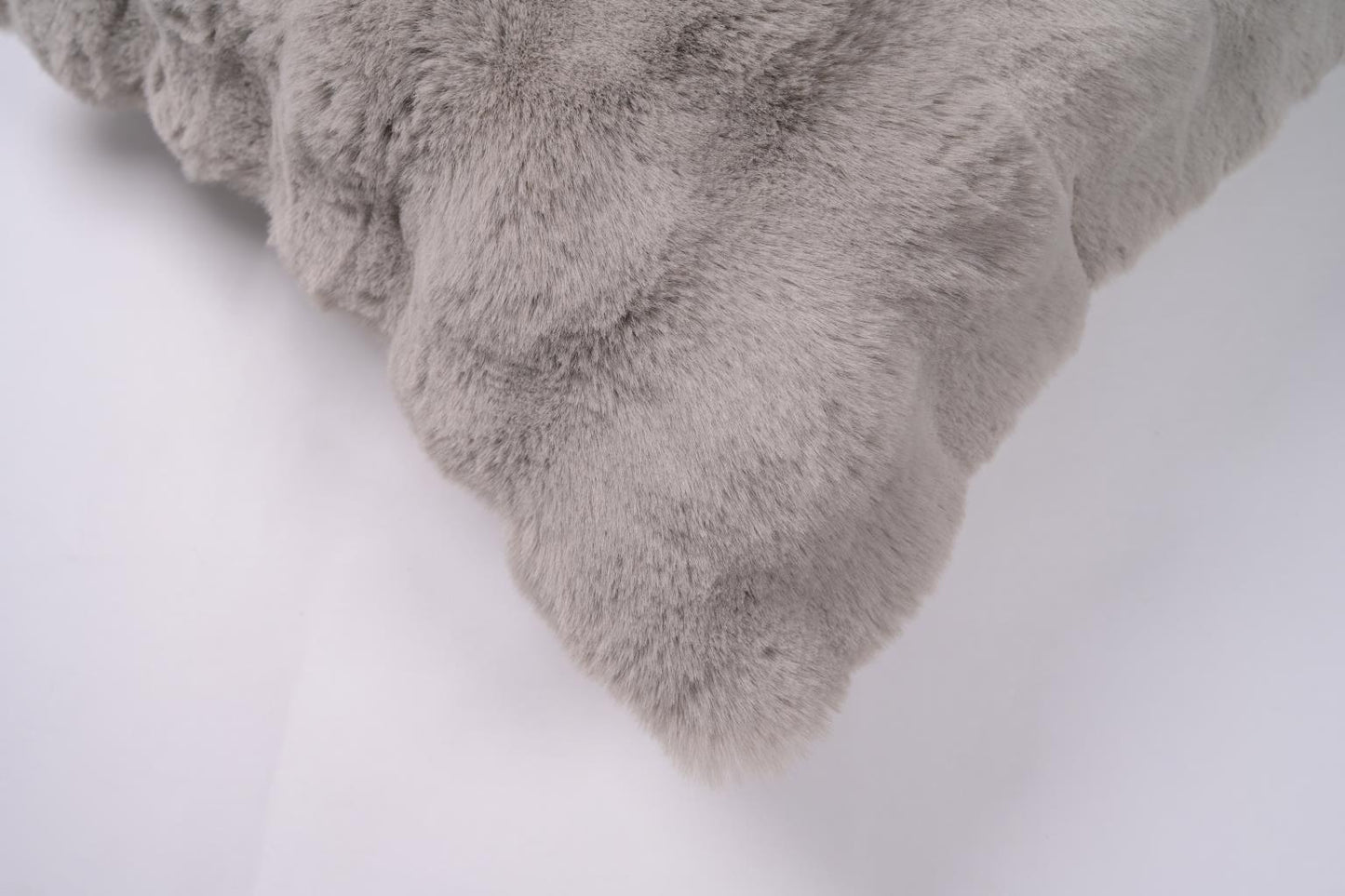 Valencia Pillow (VF02P)