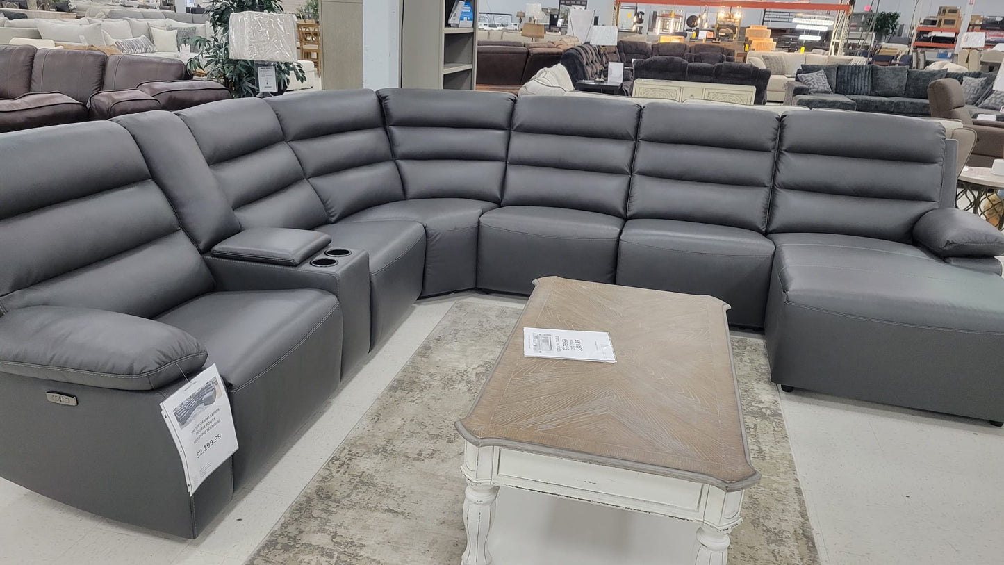 Shark Dual Power Leather 7PC Sectional