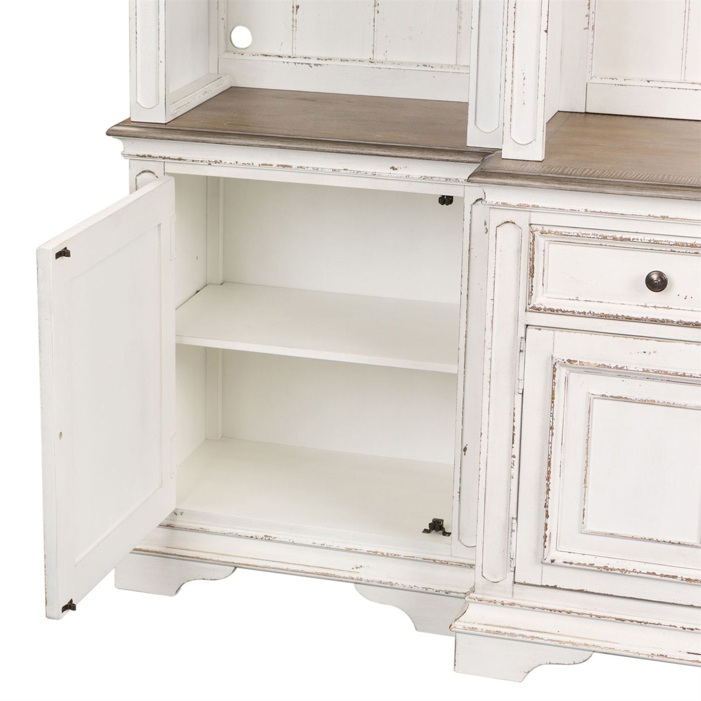 Magnolia Manor Entertainment Center