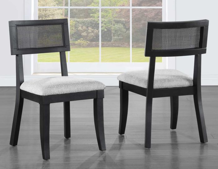 Colvin 52 inch Round Dining Table & Chairs, Black